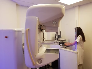 Risque accru confirmé de cancer du sein chez les femmes ménopausées